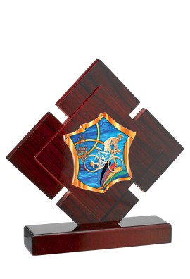 Trophée Bois Personnalisé 132-11-KW